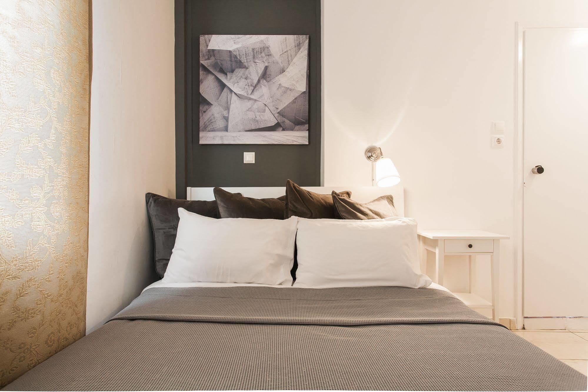 Eva Art Inn Hotel Atene Esterno foto