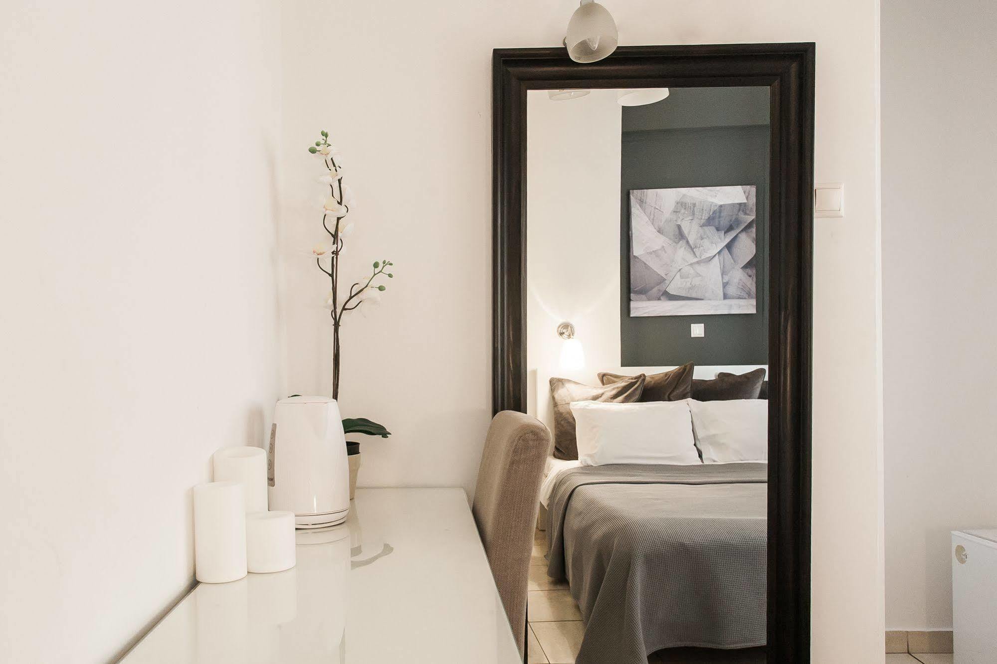 Eva Art Inn Hotel Atene Esterno foto